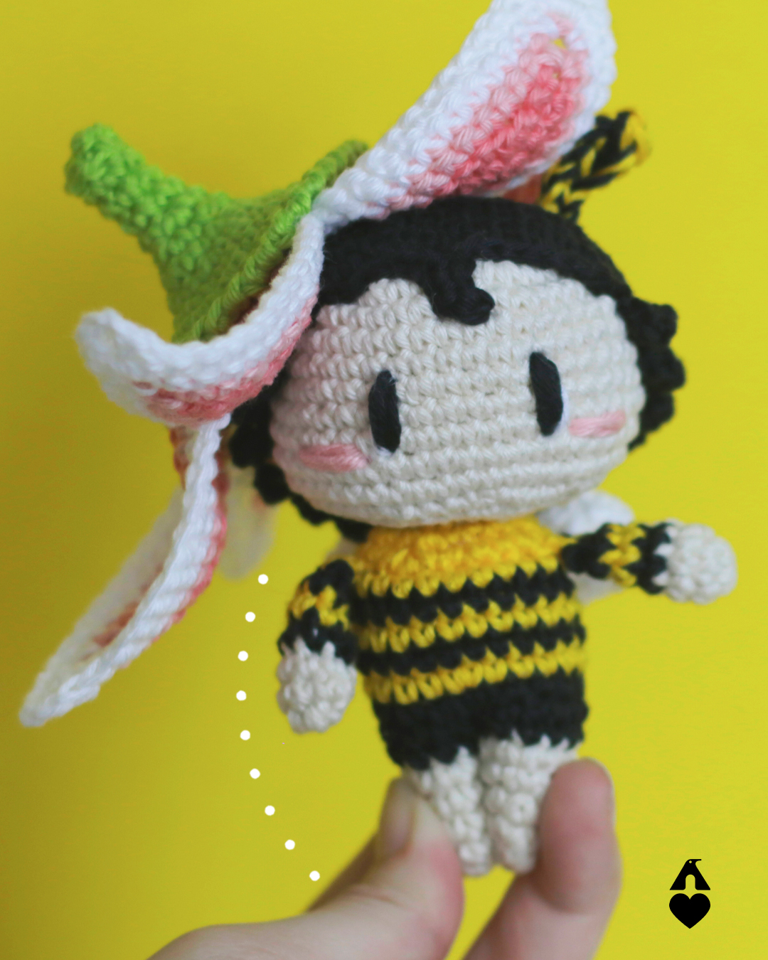 Dia da Abelha - Amigurumi Jogo da velha fio BELLA ARTE e BELLINHA