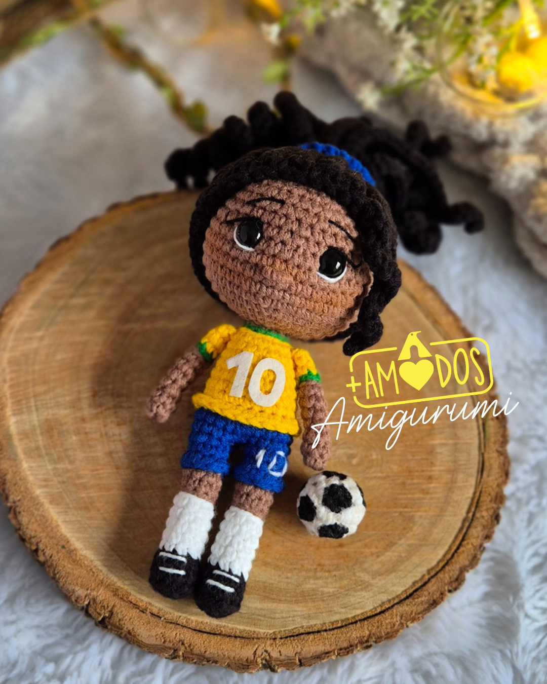 JOGADORA DE FUTEBOL AMIGURUMI (2)