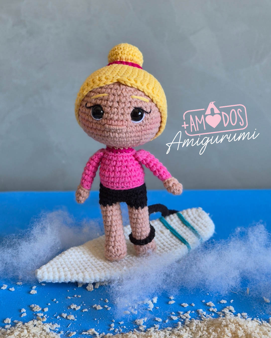 amigurumi surfista 