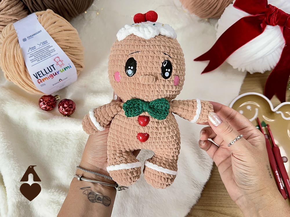AMIGURUMI GINGERBREAD